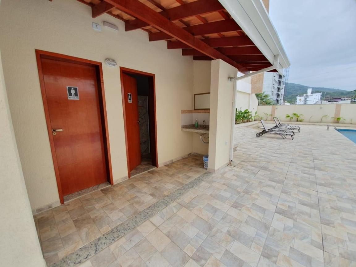 Lindo Apto Com 3 Quartos, Apenas 1 Quadra Da Praia Das Toninhas Apartment Ubatuba Bagian luar foto